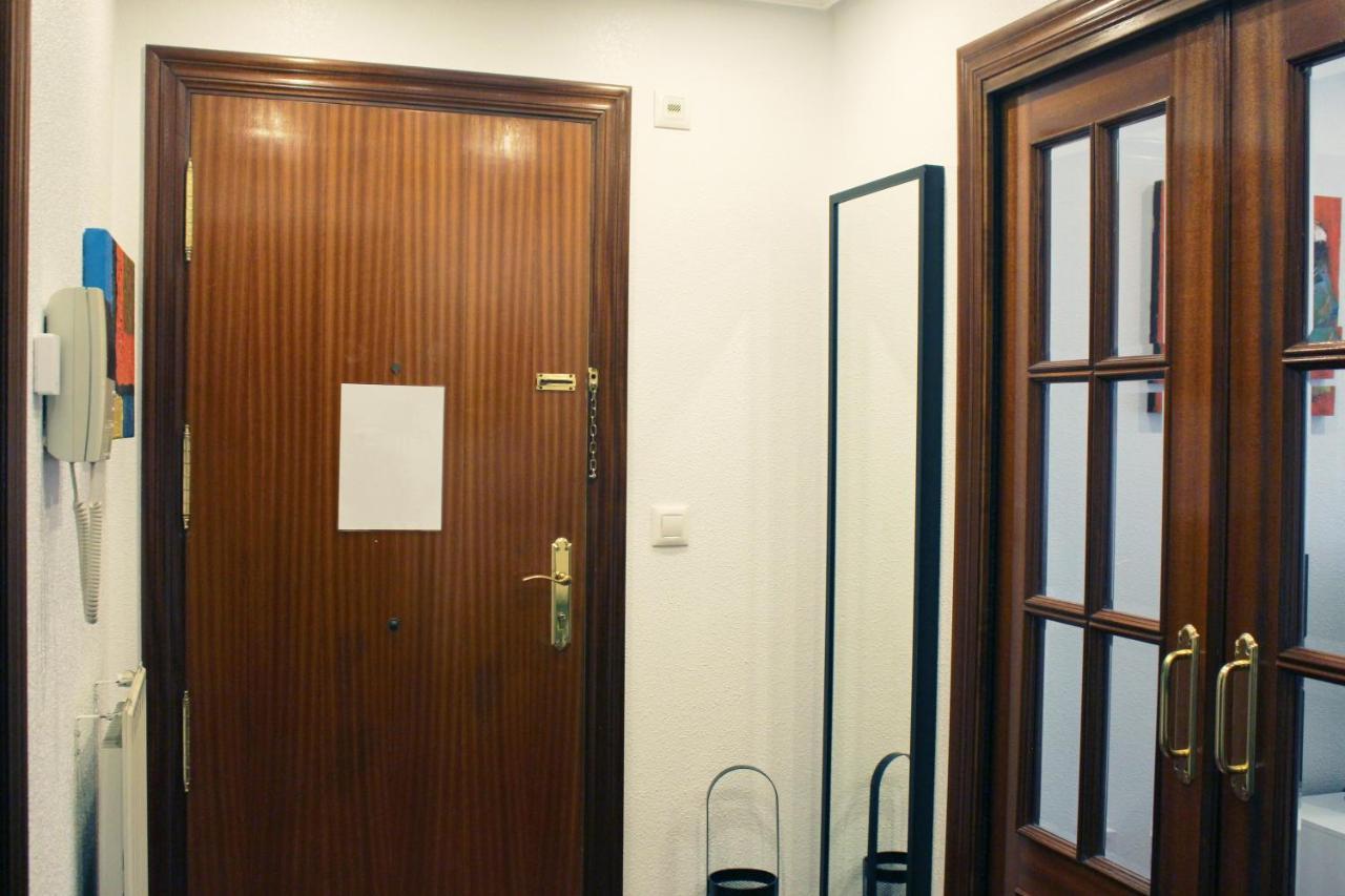 Bilbao Apartment Lasai Con Parking Directo Екстериор снимка